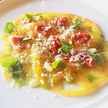 2cccb98cfe4d47b4a7528065ffd71127