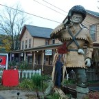Ain’t that America: Phoenicia, NY, its little pink house, Festival of the Voice [classic article]