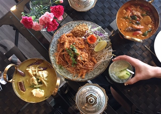 social-thai-ottawa-foodie-thai-restaurant-bank-street-eatery
