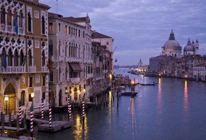 1-ozF0K-DixkHhNFEjSulf7w